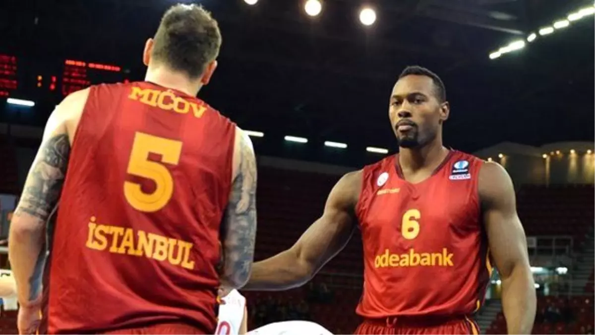 Galatasaray Odeabank'ta Dorsey, Barcelona'ya Transfer Oldu