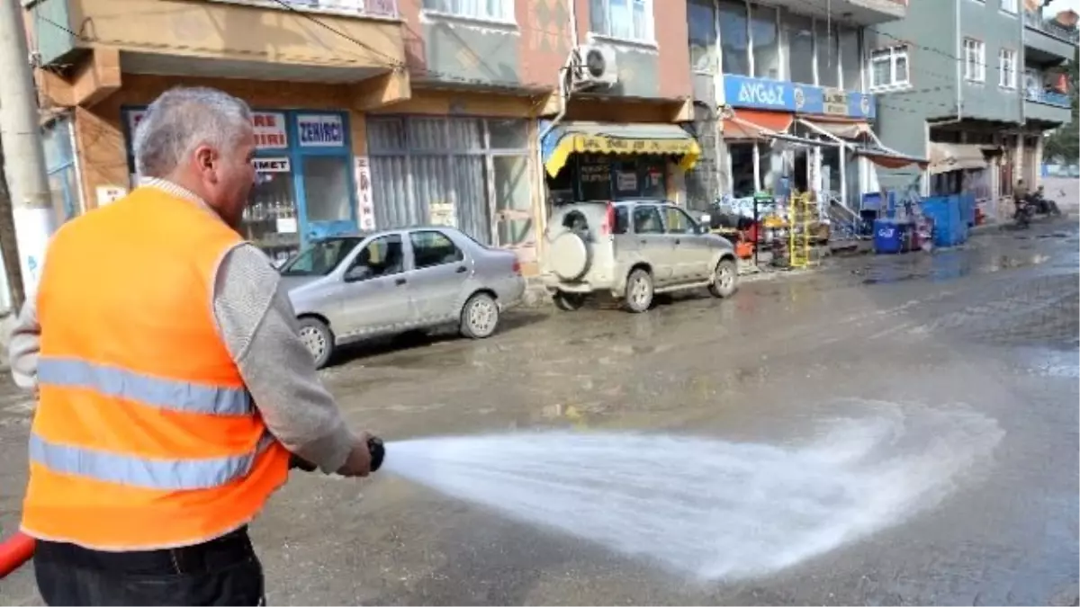 Hanönü Belediyesinden Bahar Temizliği