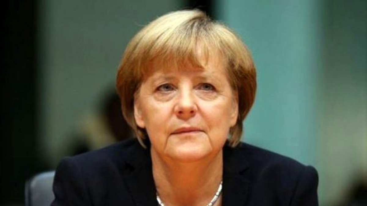 Merkel: "Ab Sınırlarının Korunması İçin Türkiye\'ye ve Yunanistan\'a Destek Verilmeli"