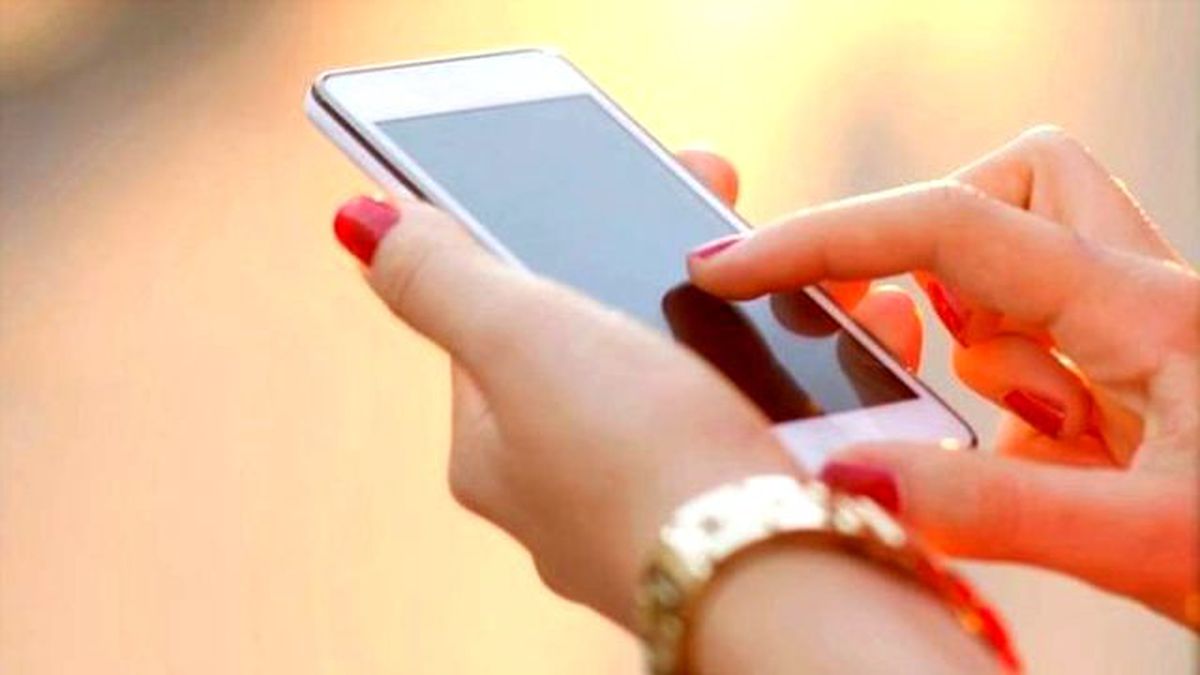 21 Liraya Sıfır Telefon Geliyor!