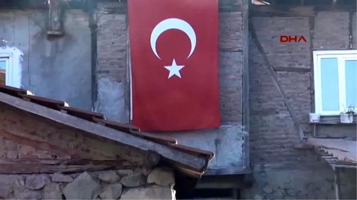 Amasya?da Şehit Recep Bodur?un Baba Ocağına Ateş Düştü