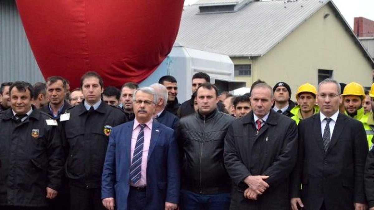 Ankara ve Diyarbakır\'daki Terör Saldırılarına Trabzon\'da Liman Çalışanlarından Tepki