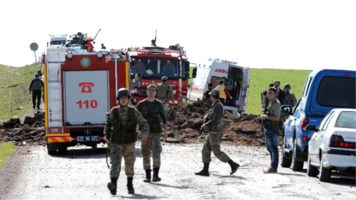 Diyarbakır\'da Askeri Araca Saldırı: 6 Şehit