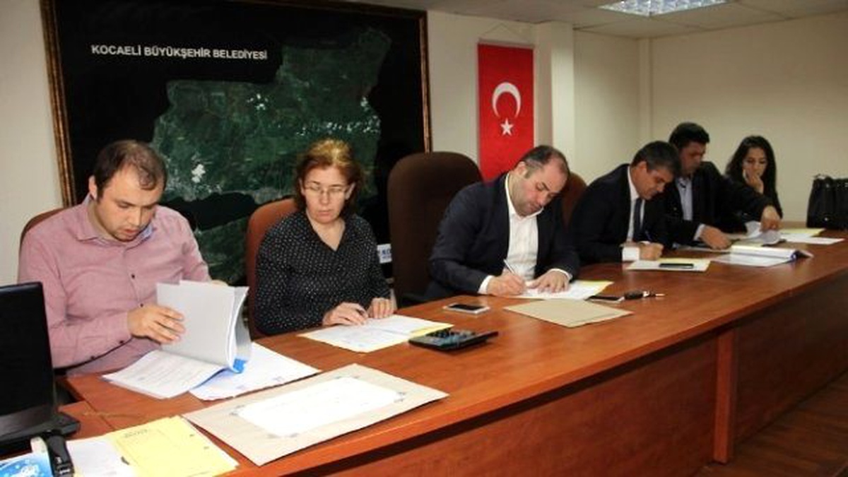 Gebze Bölgesinde 25 Bin Ton Asfalt Yama Yapılacak