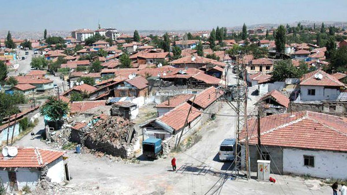 Gecekondu Kentsel Dönüşüme Katılırsa Elektrik Su ve Doğalgaz Bağlanacak