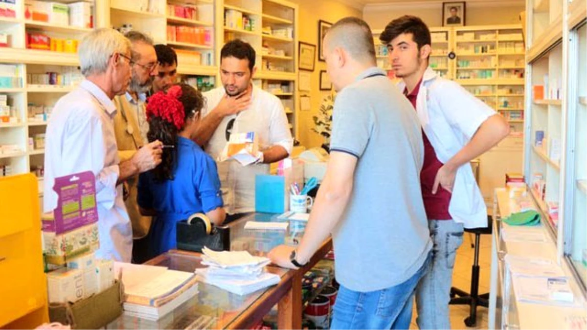 Genelgeye Güvenip Suriyelilere Bedava İlaç Veren Eczaneler Para Alamıyor