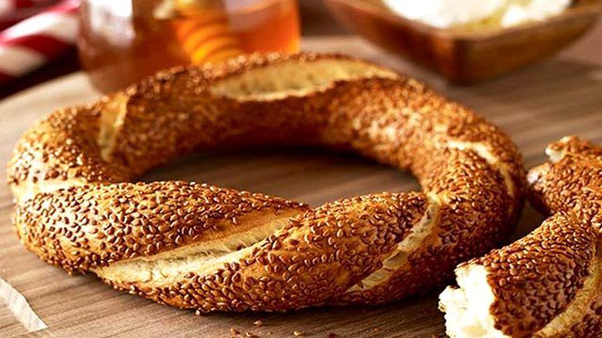 Günde 10 Bin Simit Yiyoruz