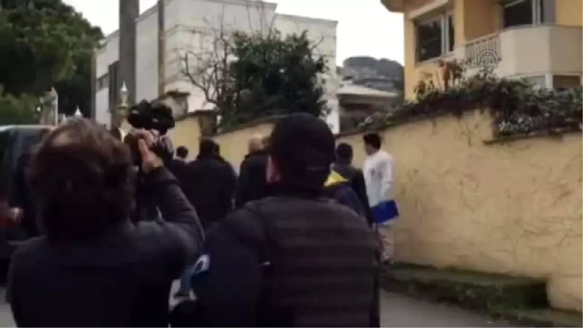 Kartal\'da Rehin Alınan Kadın Kurtarıldı