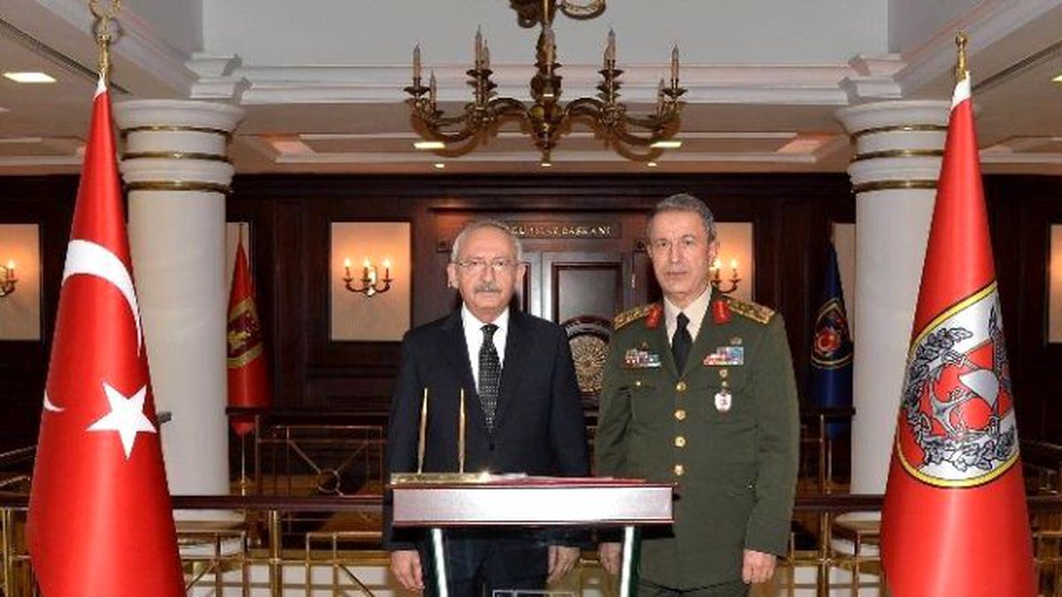 Kılıçdaroğlu\'ndan Genelkurmay Başkanı Akar\'a Taziye Ziyareti