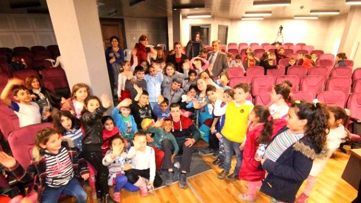 Kırklareli Akm\'de Kültürel ve Sanatsal Etkinlikler