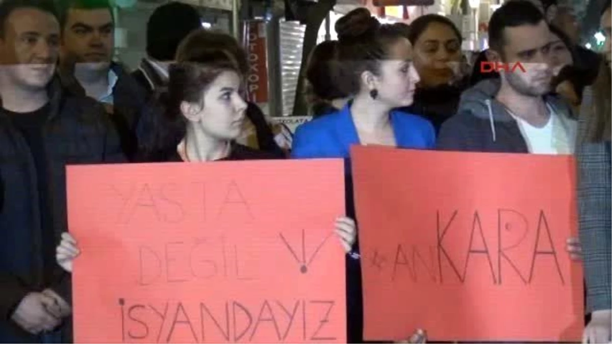Manisa CHP\'li Gençlerden \'Ankara\' Saldırısına Tepki Eylemi