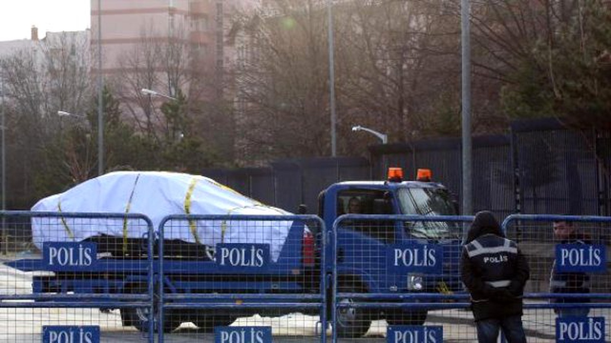 Patlama Alanında İnceleme Sürüyor