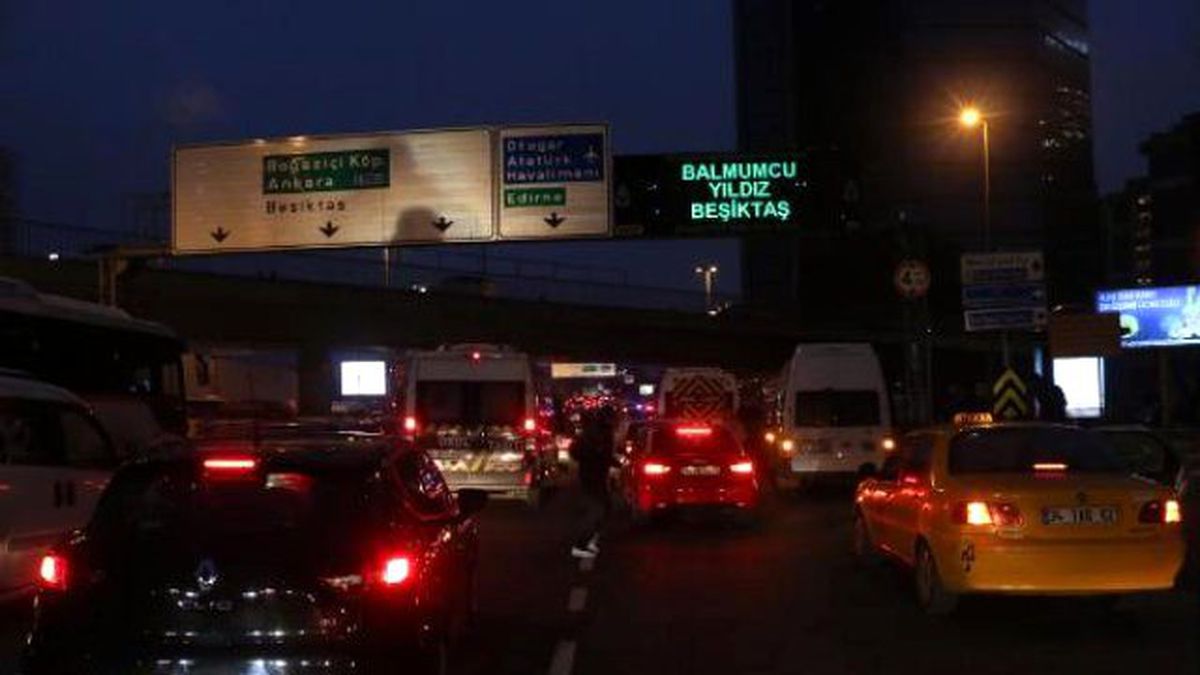 Şüpheli Çantadan Asker Kıyafeti Çıktı