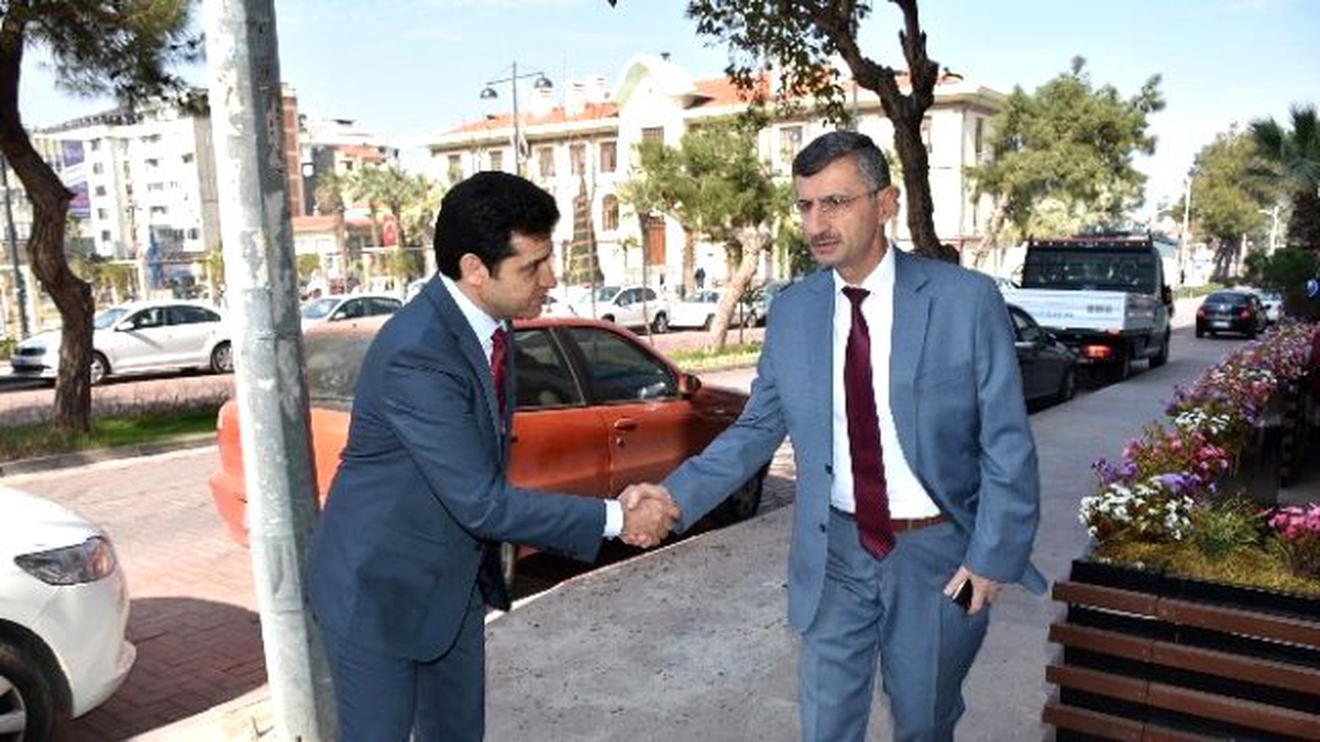 Vali Bektaş\'tan Bik Müdürü Tokgöz\'e Taziye Ziyareti