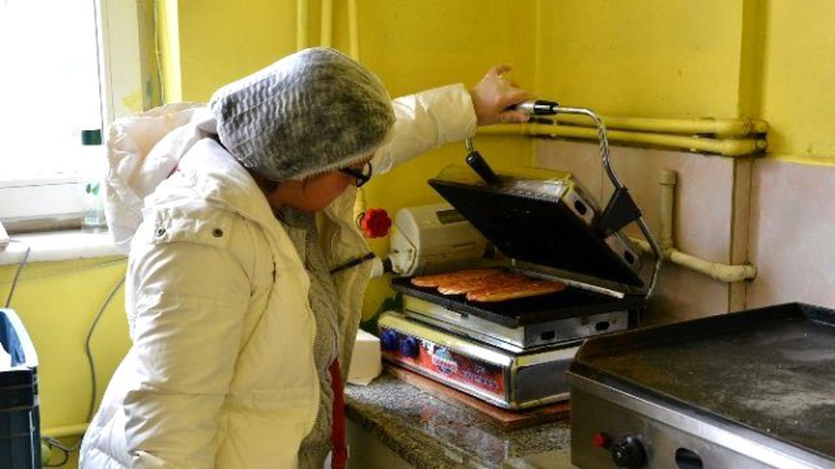 Zabıta Ekipleri Çocuklar İçin Kantinleri Denetliyor