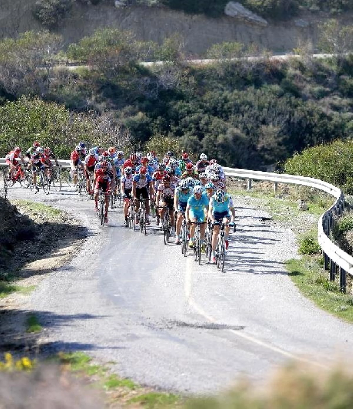 1. Uluslararası Kuzey Kıbrıs Bisiklet Turu Start Aldı