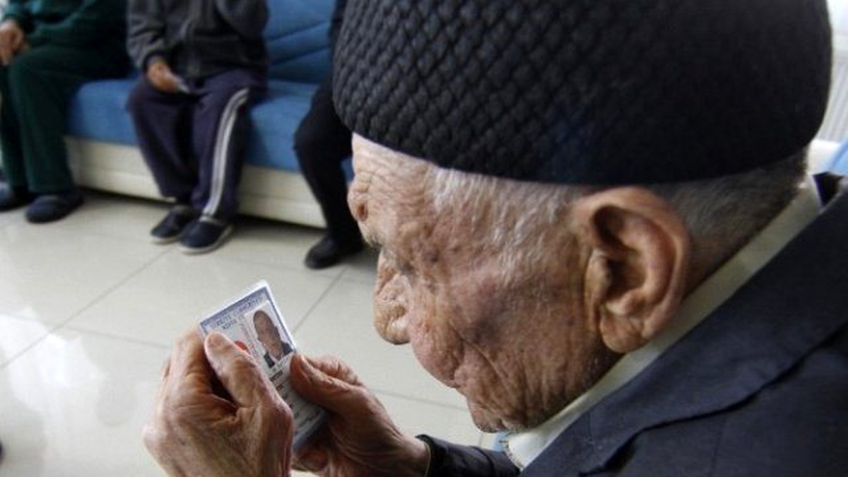 13 Zihinsel Engelliye Kimlik Çıkardı