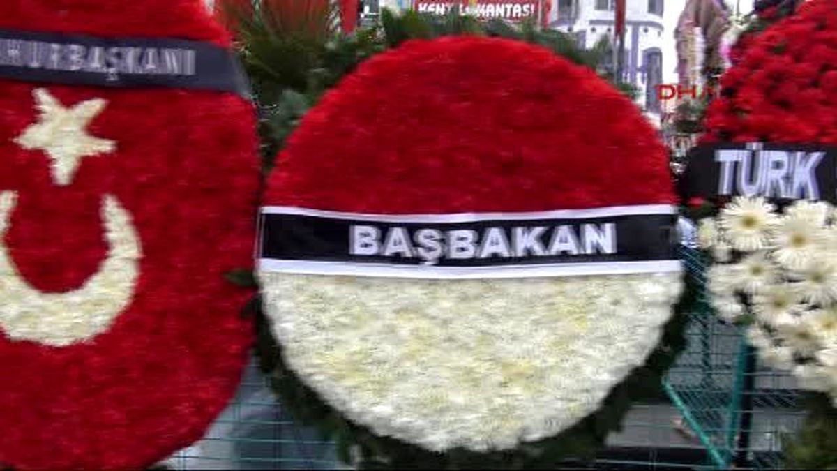 Bandırma Şehit Astsubay Kutlu Bandırma\'da 20 Bin Kişi Son Yolculuğuna Uğurladı