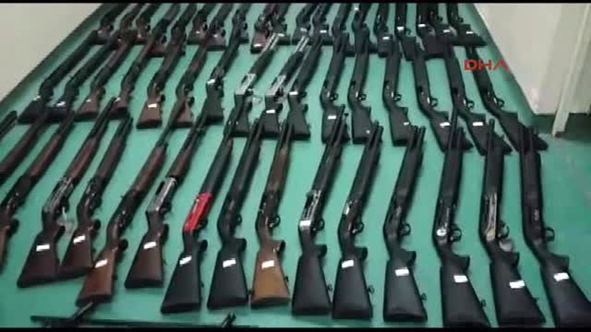 Bolu Tem\'de Durdurulan Minibüste 115 Silah Ele Geçirildi