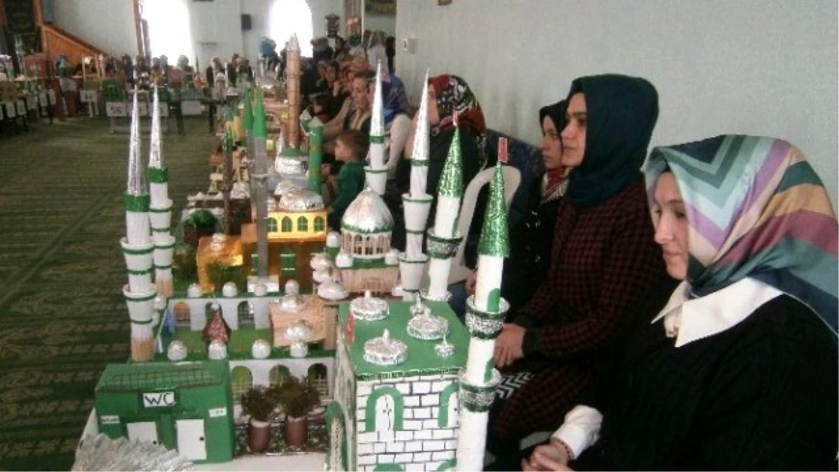 Bolvadin\'de En Güzel "Cami Maketleri" Yarıştı