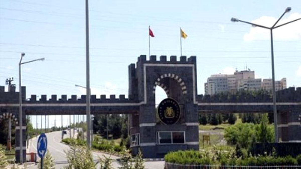 Dicle Üniversite Senatosu\'ndan Kınama