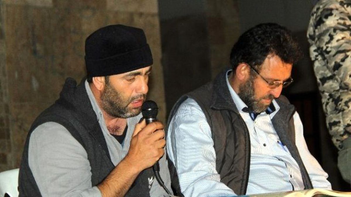 Didim\'de Ülkücüler Şehitler İçin Kent Meydanında Mevlüt Okuttu