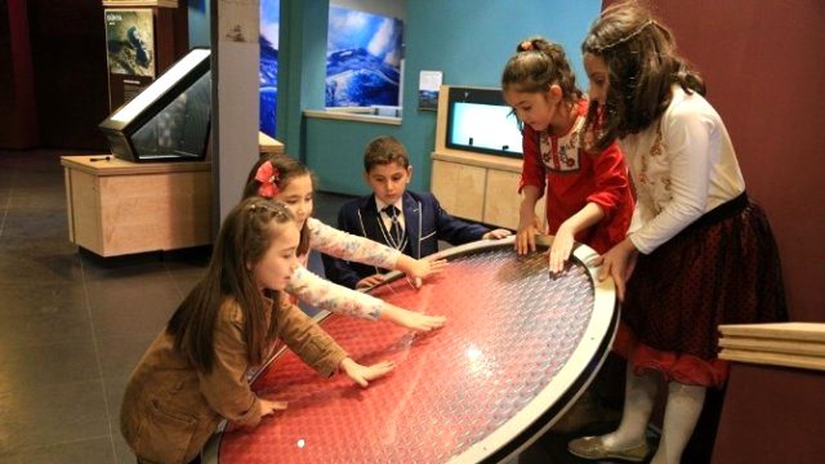 Dinamik Dünya Galerisi\' Bilim Müzesi\'nde Açılıyor