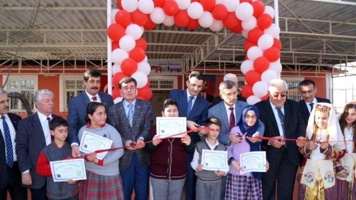 Kodla(Ma)nisa Projesi" Kırkağaç Kodlama Atölyesi Hizmete Girdi