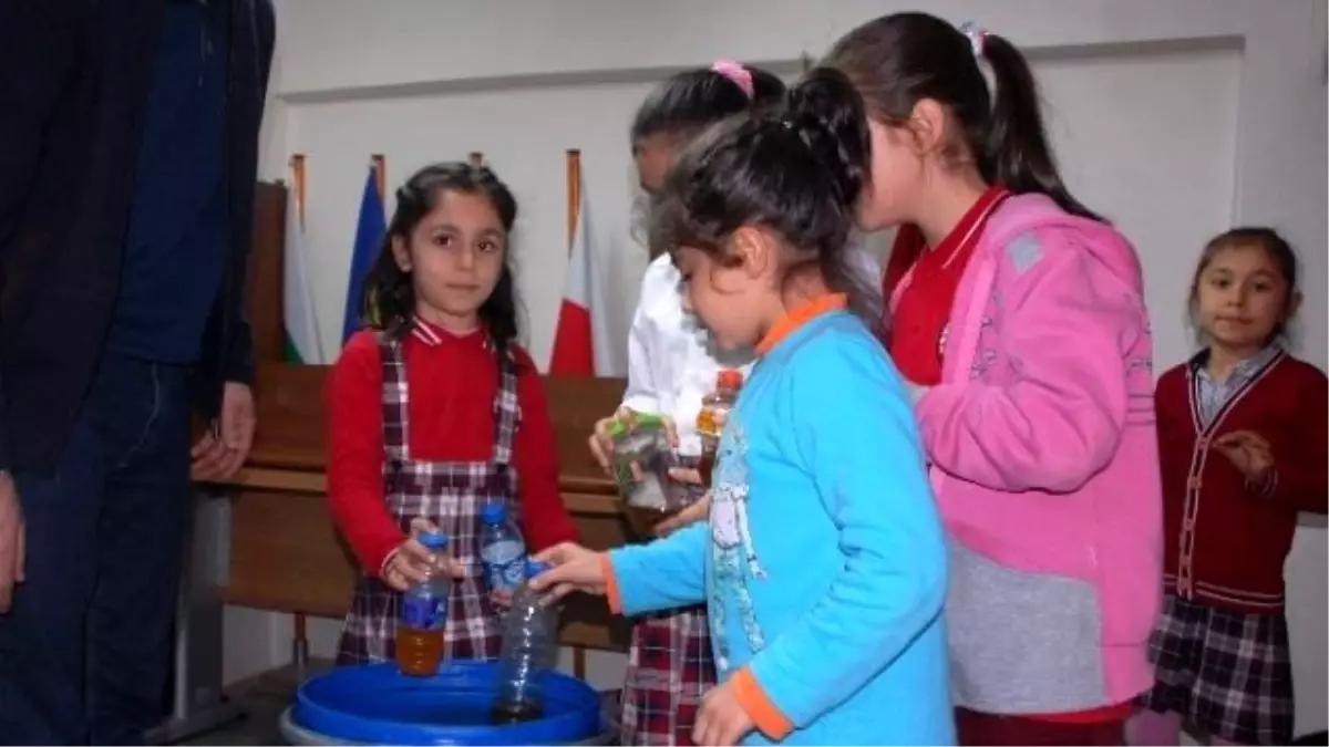 Öğrencilere Atık Yağlarla İlgili Bilgi Verildi