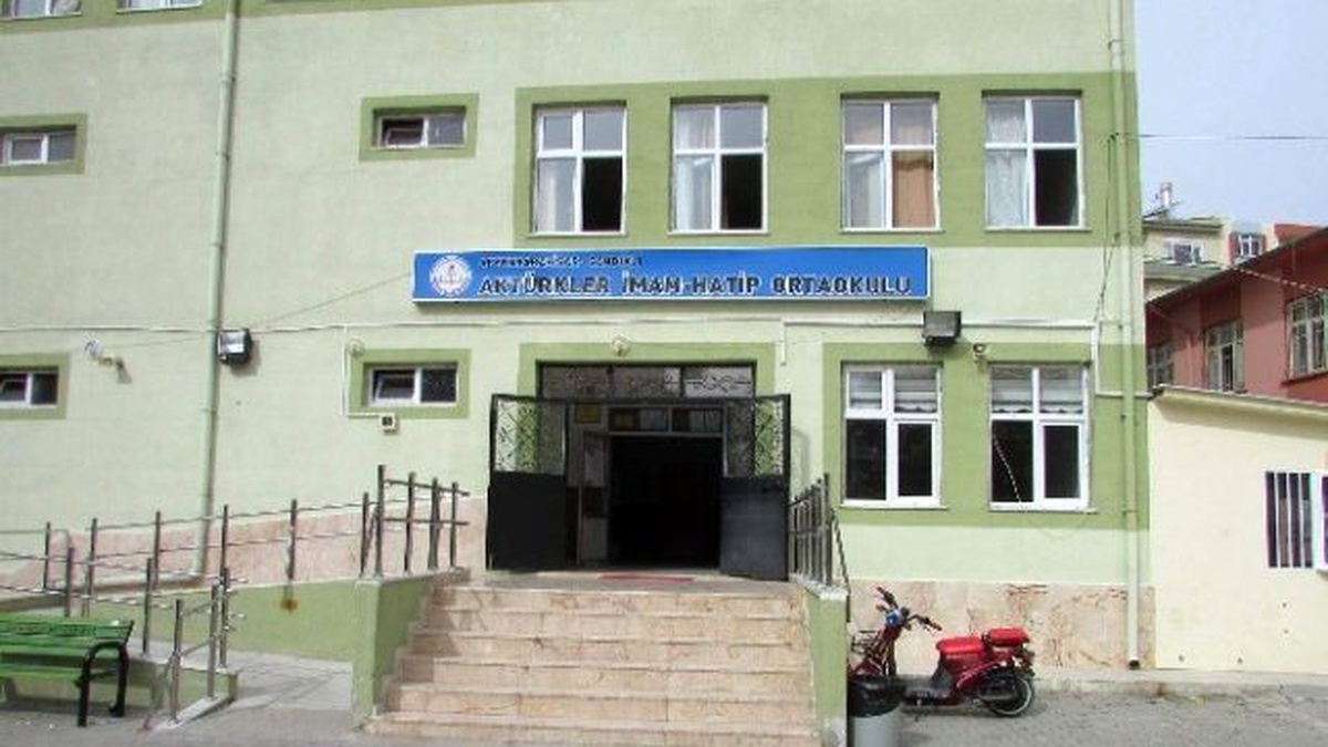 Sandıklı Aktürkler İmam Hatip Ortaokulu\'nun "Teog" Başarısı