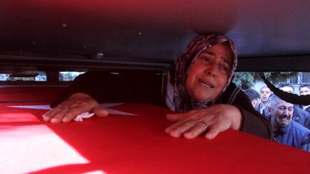 Şehit Annesinin Feryadı Herkesi Ağlattı