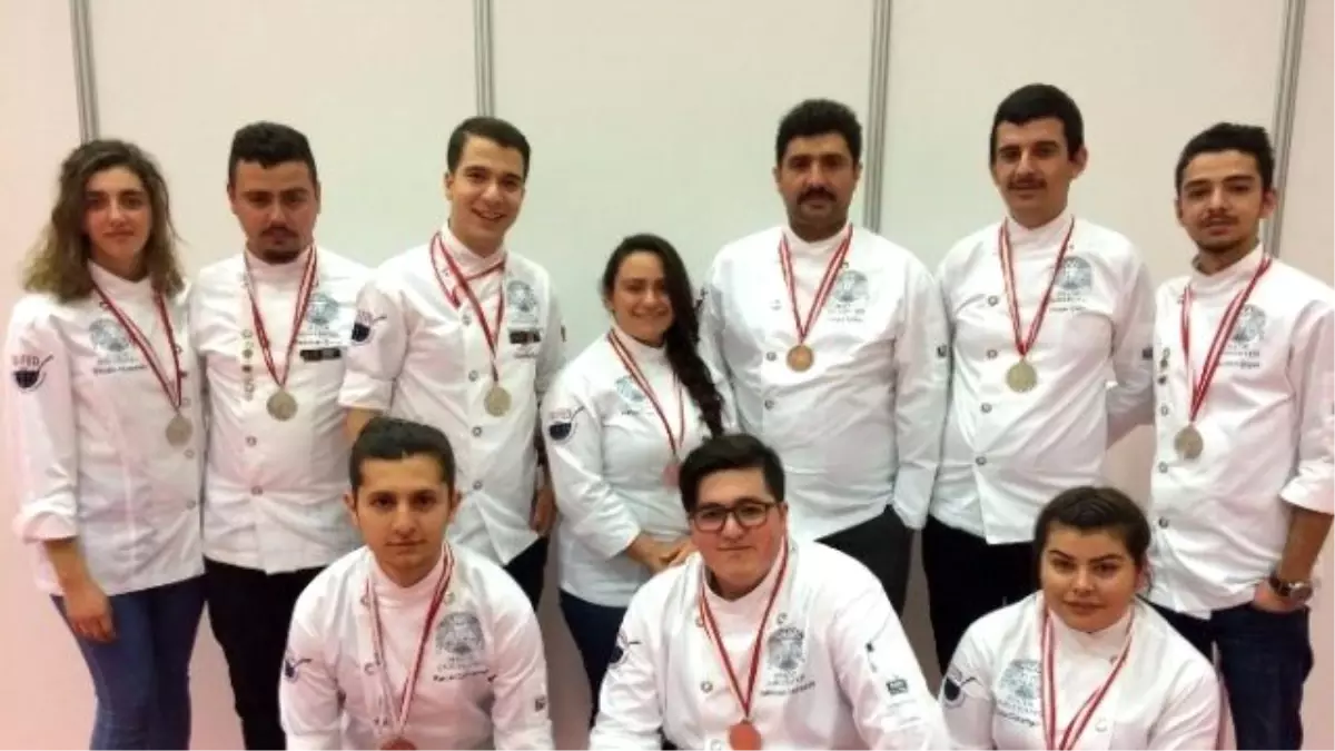Sü Aşçıları 7 Gümüş ve 3 Bronz Madalya Kazandı