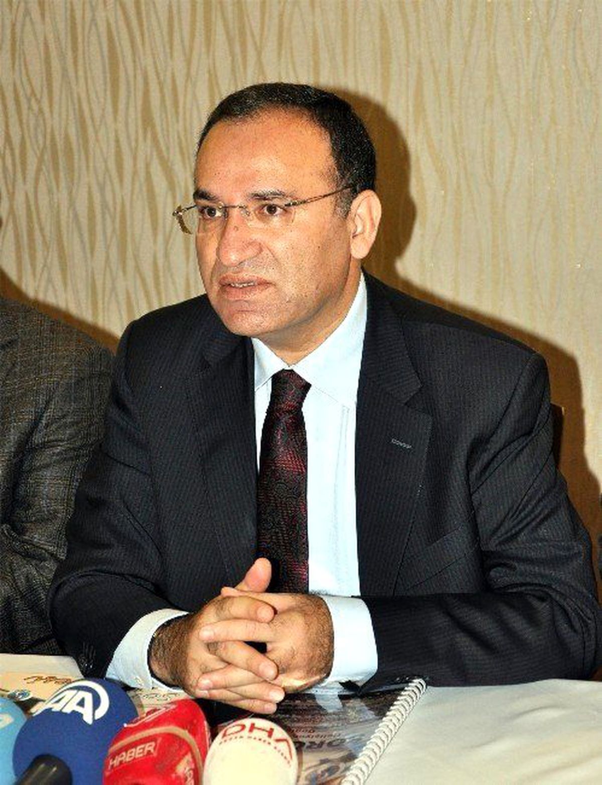 Adalet Bakanı Bozdağ: "Chp 1982 Anayasasından Rahatsız Değil"