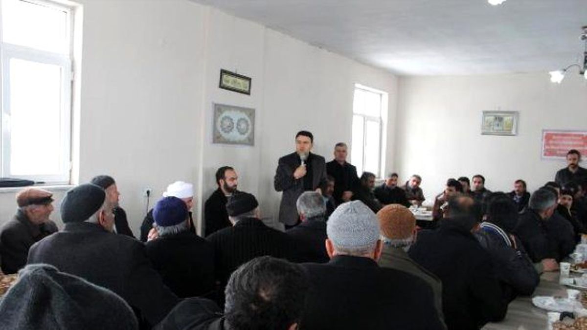 Ağrı Valisi Işın: Sivil Halk Terör Örgütünün Şerrinden Kaçıp İstanbul\'a Sığınıyor