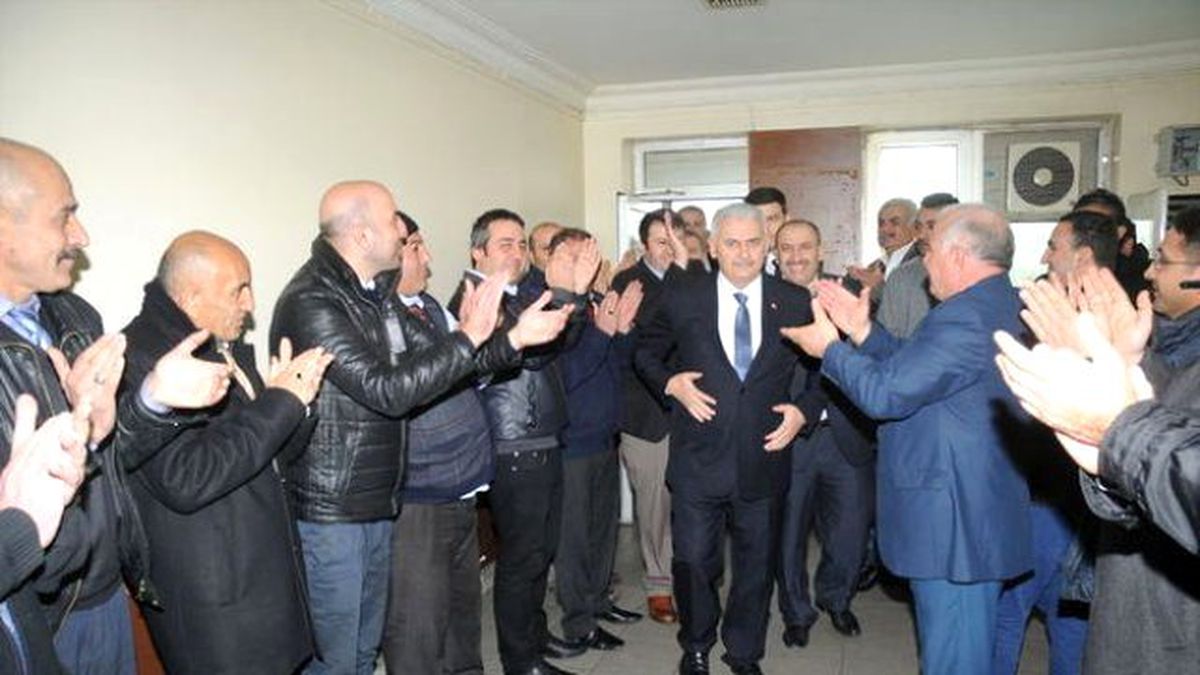 Bakan Müjdeyi Verdi, Taksici Sevinçten Havaya Uçtu