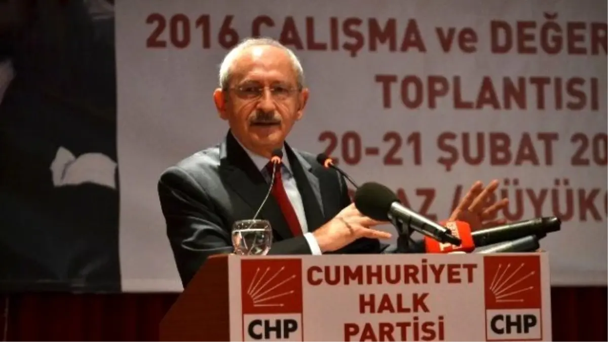 CHP Lideri Kılıçdaroğlu, CHP İstanbul İl Başkanlığı\'nın Çalışma ve Değerlendirme Toplantılarına...