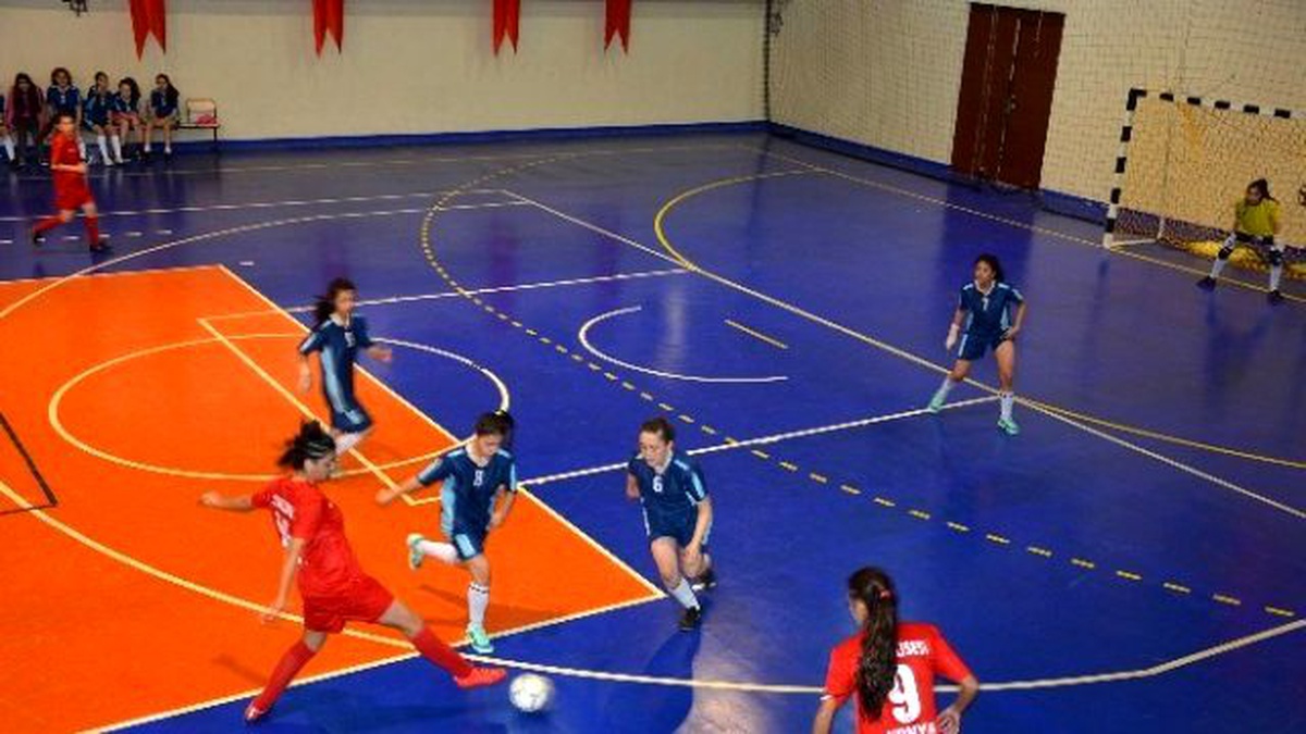 Gençler Futsal Yarı Finalleri Ortaca\'da Yapıldı