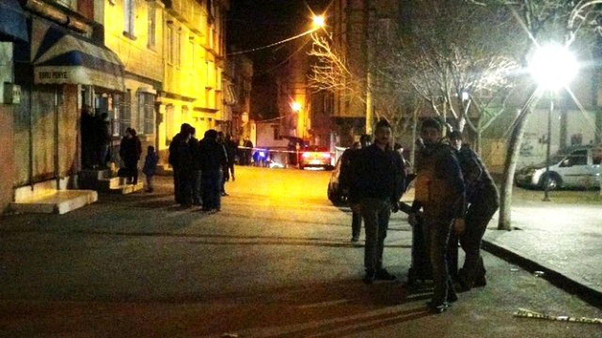 Düzgün Park Edilmeyen Otomobil Bomba Paniğine Neden Oldu