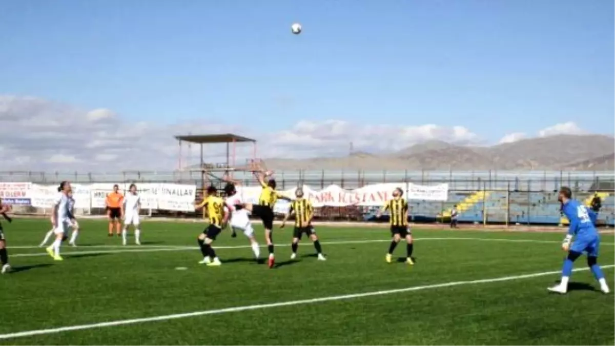 Sandıklıspor-Bayburt Grup Özel İdare: 0-1