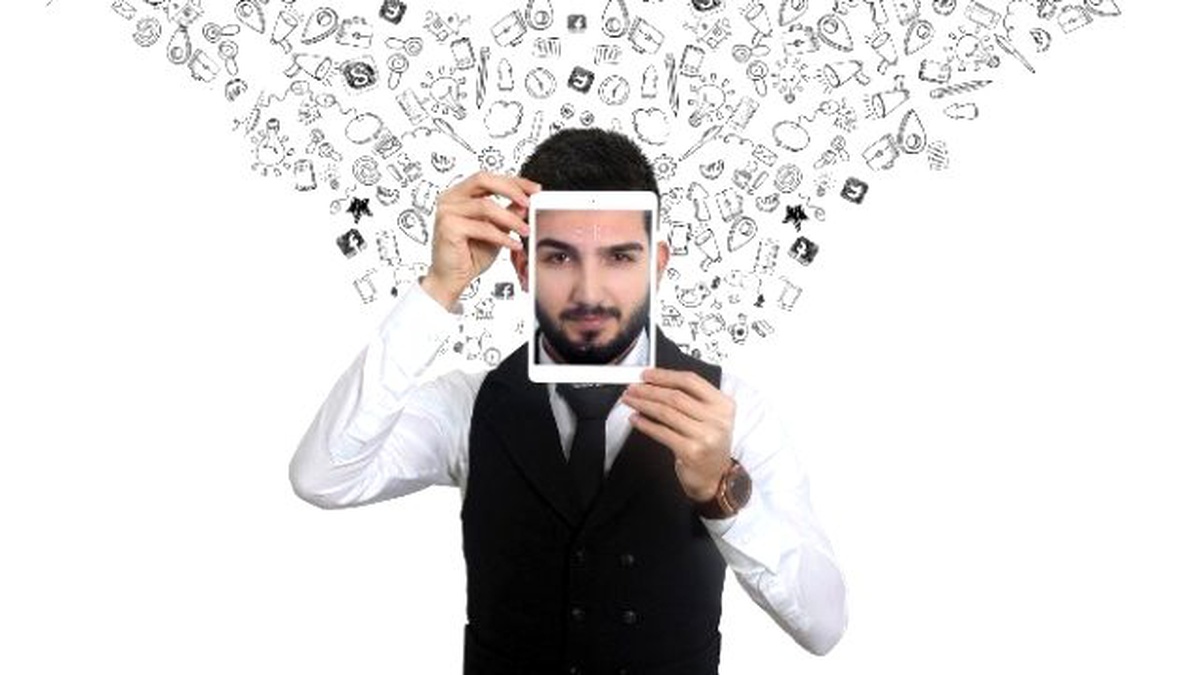 Ünlüleri Peşine Takan Fenomen Birinciliği Kaptırmadı