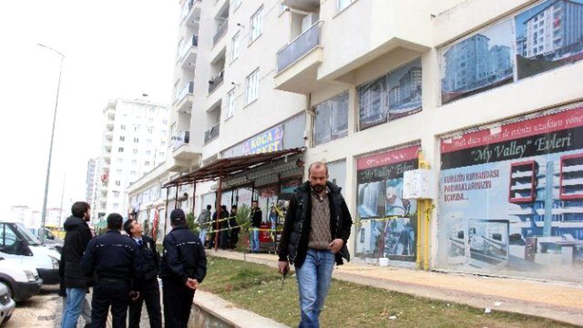 Apartmanın Altıncı Katından Düşen Kadın Ağır Yaralandı