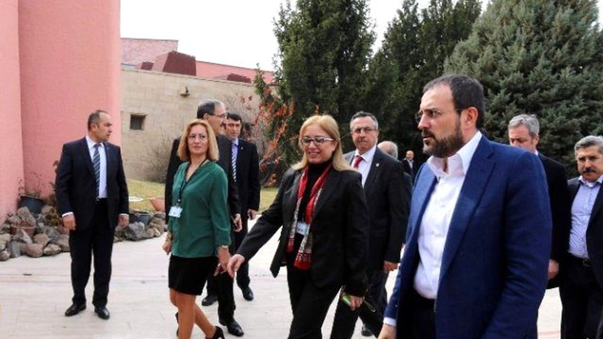 Bakan Ünal: "Terör Türkiye\'nin Değil Dünyanın Sorunudur"