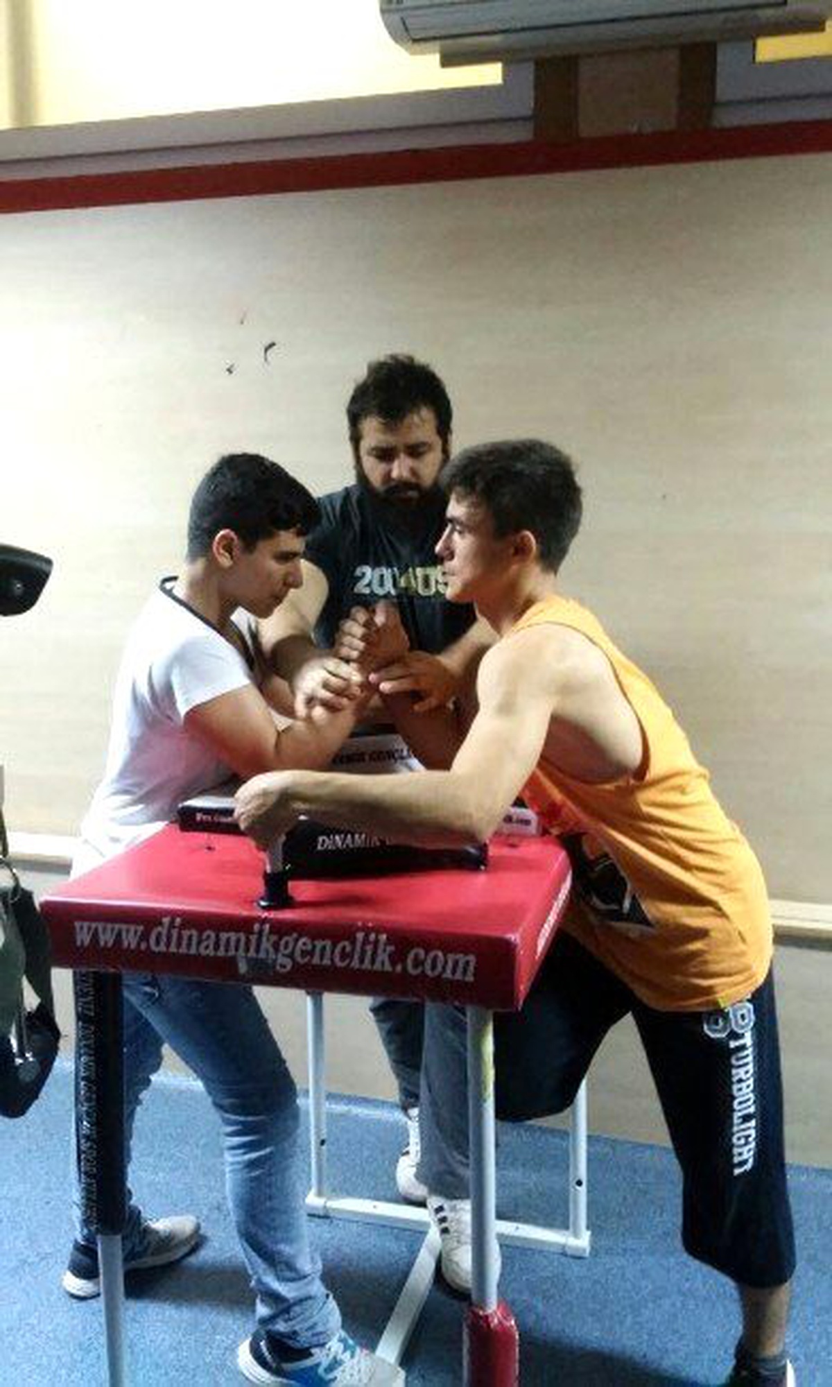 Bilek Güreşi Sporcuları Şampiyonaya Hazırlanıyor