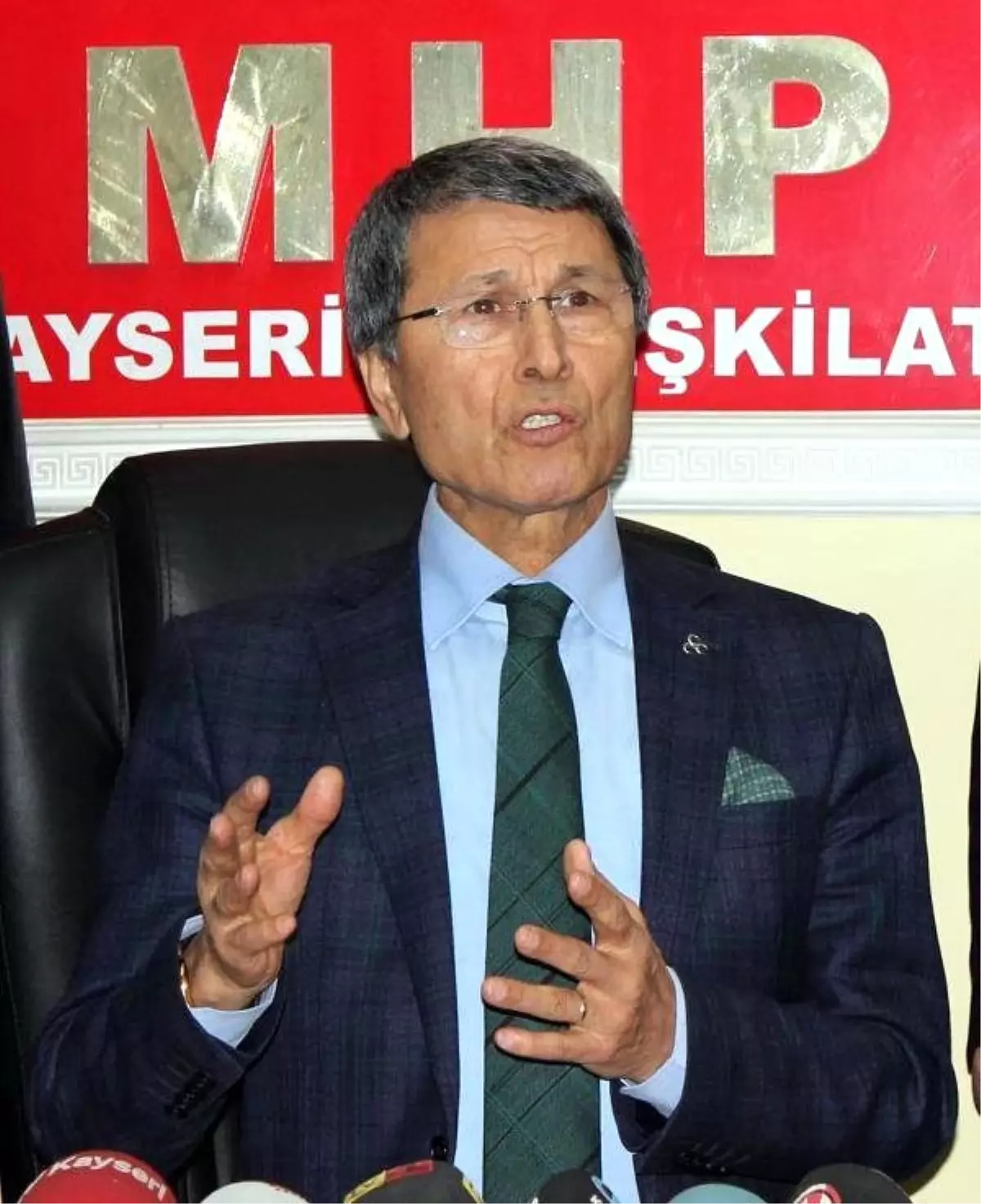 MHP\'li Halaçoğlu: Herkesin Tek Yürek Olması Lazım