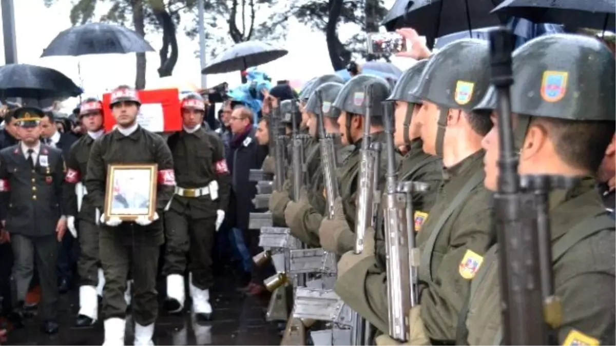 Ordu Şehidini Gözyaşlarıyla Uğurladı