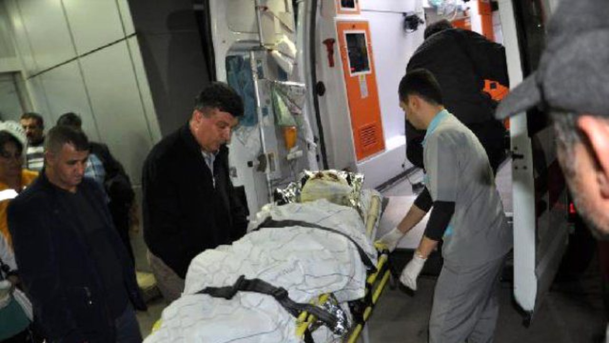 Tinerle Soba Tutuşturmak İsteyen Madenci Yanarak Yaralandı