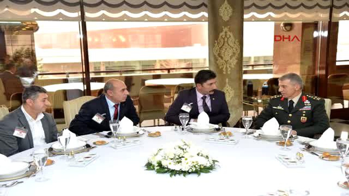 Anadolu Köy Korucuları ve Şehit Aileleri Konfederasyonu, Orgeneral Akar\'ı Ziyaret Etti