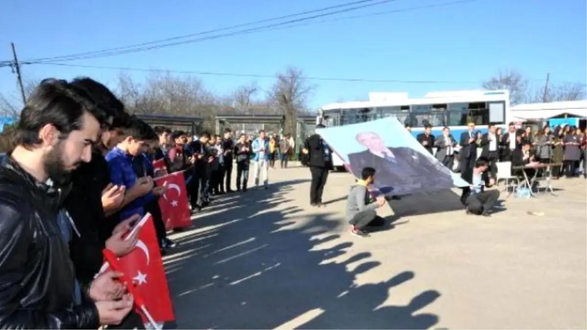 Bartın\'da, Fırat Çakıroğlu İçin Anma