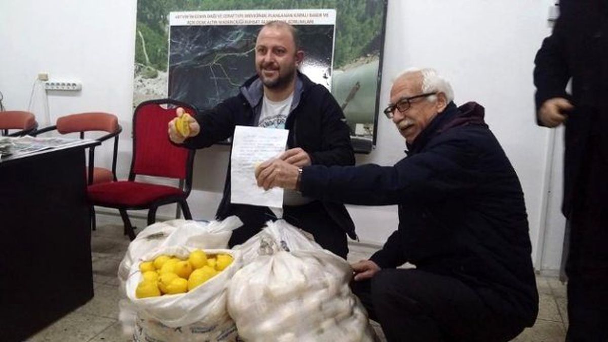Başkan Tarhan\'dan Cerattepe\'ye Limonlu Destek
