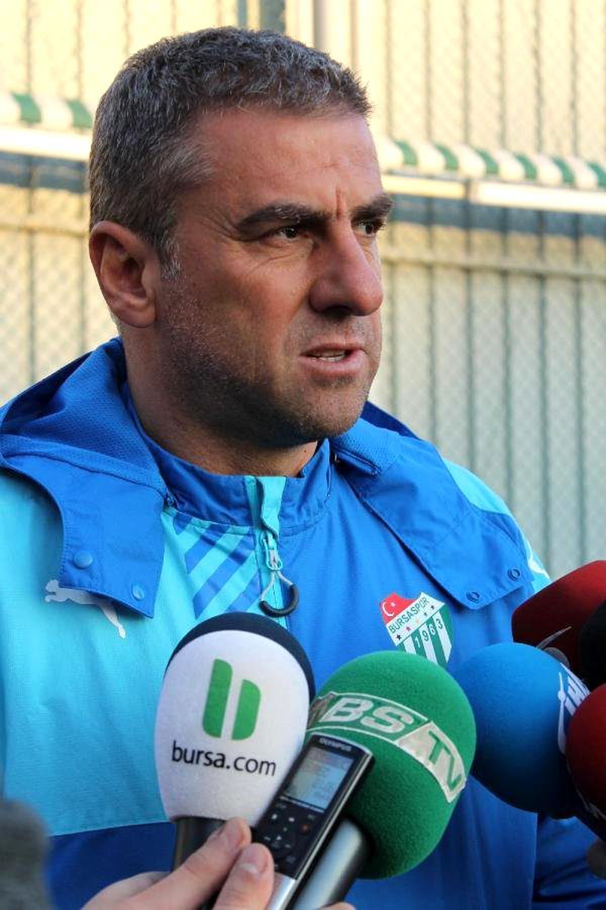 Bursaspor Teknik Direktörü Hamzaoğlu: Bitnel\'in Düştüğü Duruma Üzüldüm